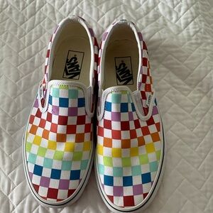 VANS rainbow checkered